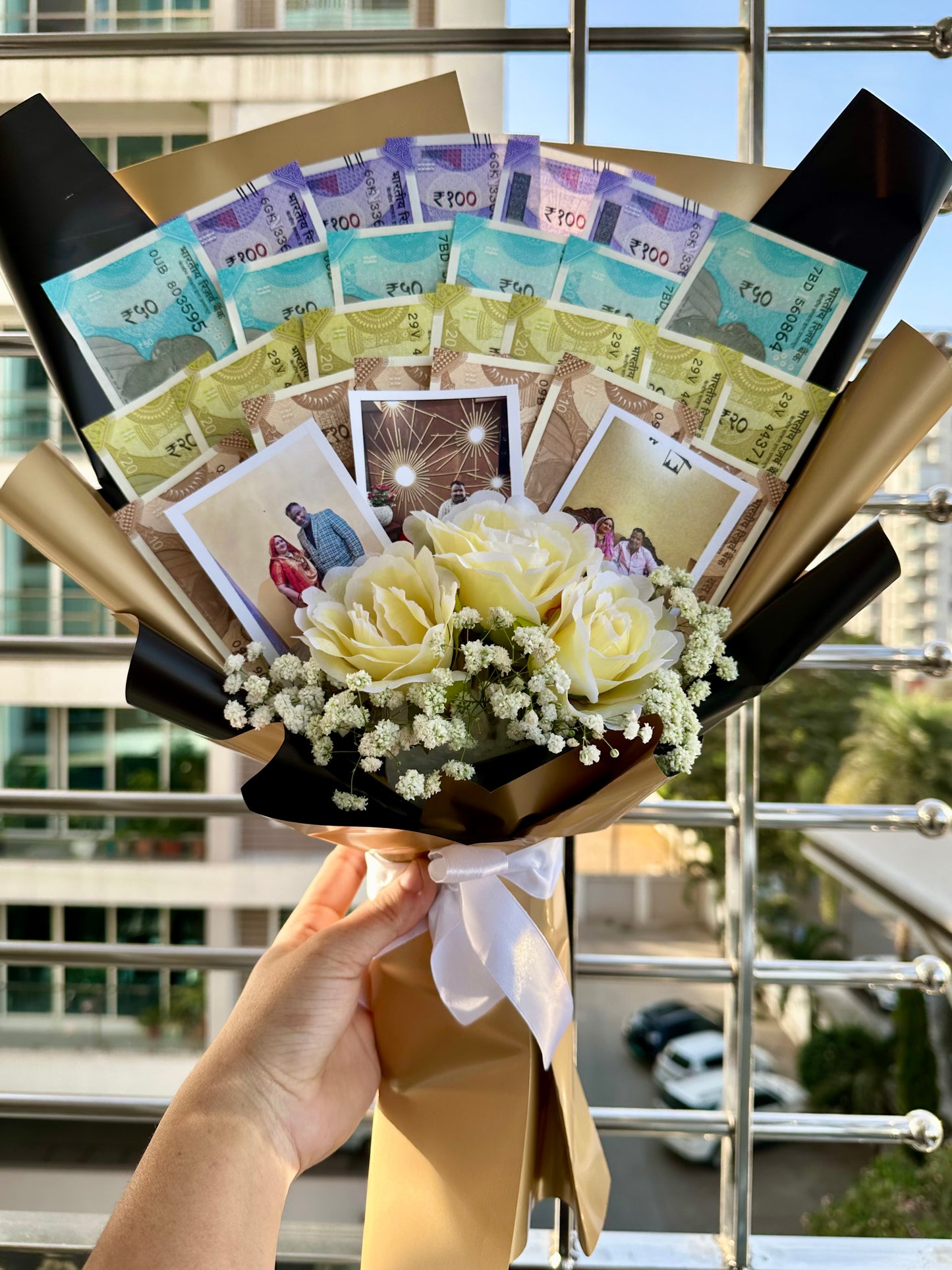 Hand Money Bouquet